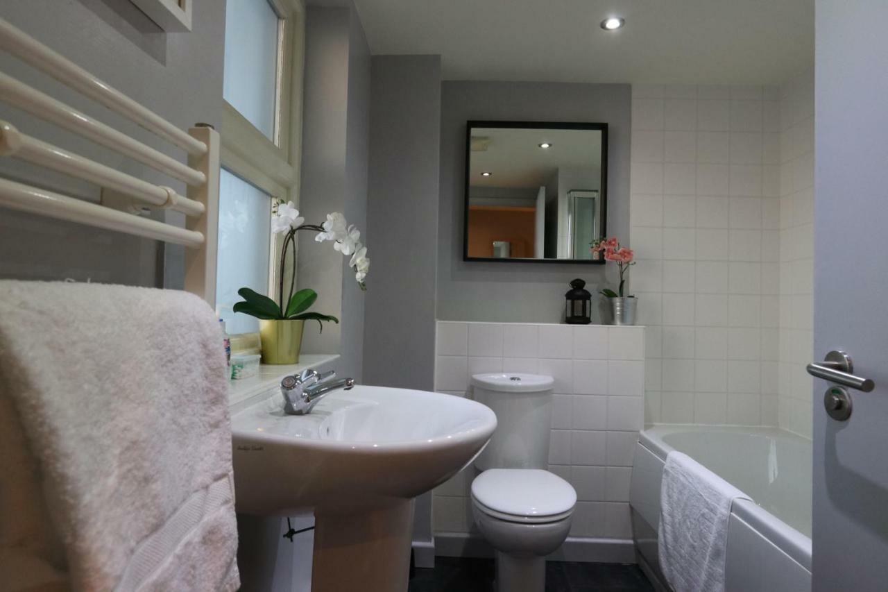 4B Loft Penthouse Industrial Decor With Canal & City Views Coventry Exterior foto