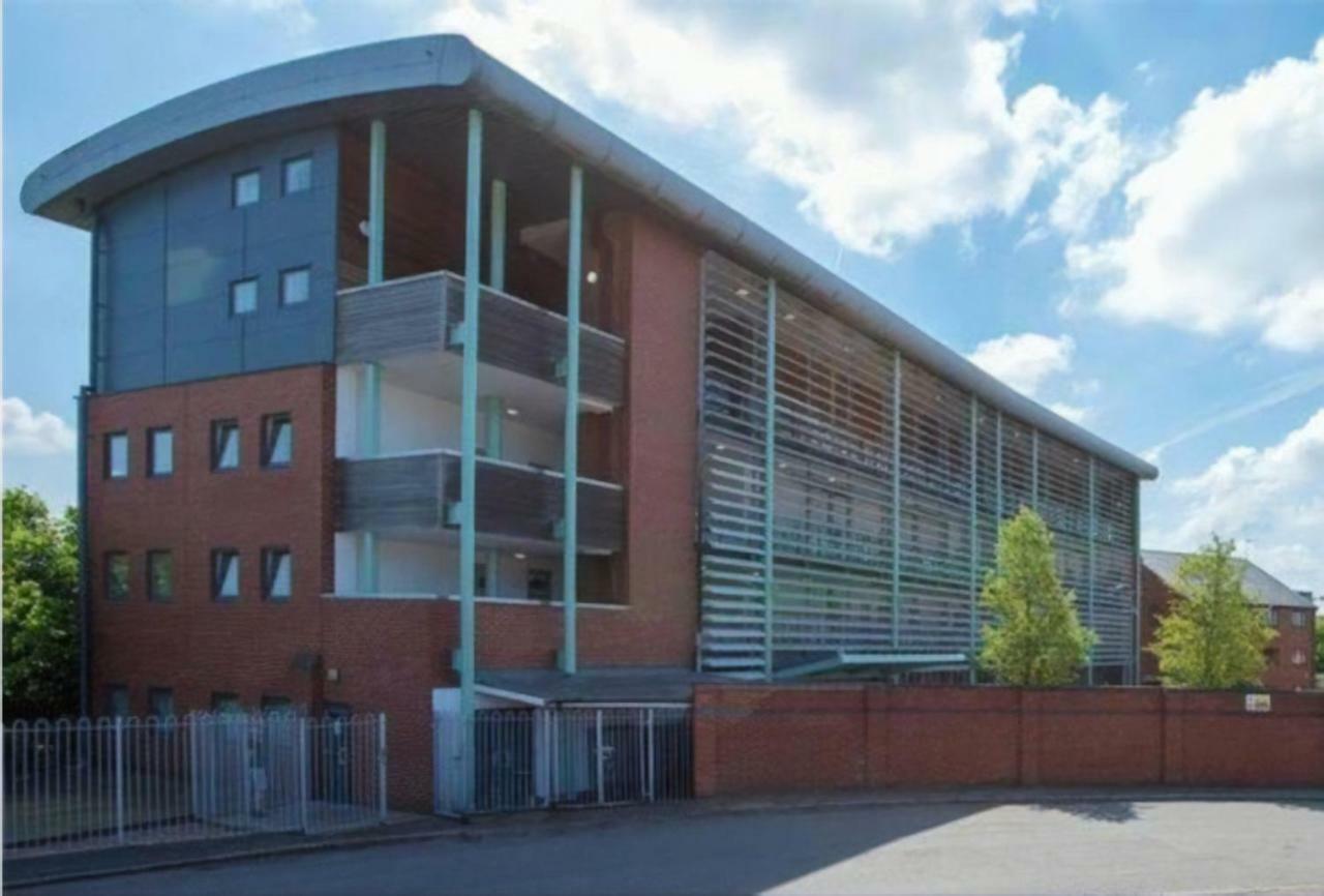 4B Loft Penthouse Industrial Decor With Canal & City Views Coventry Exterior foto